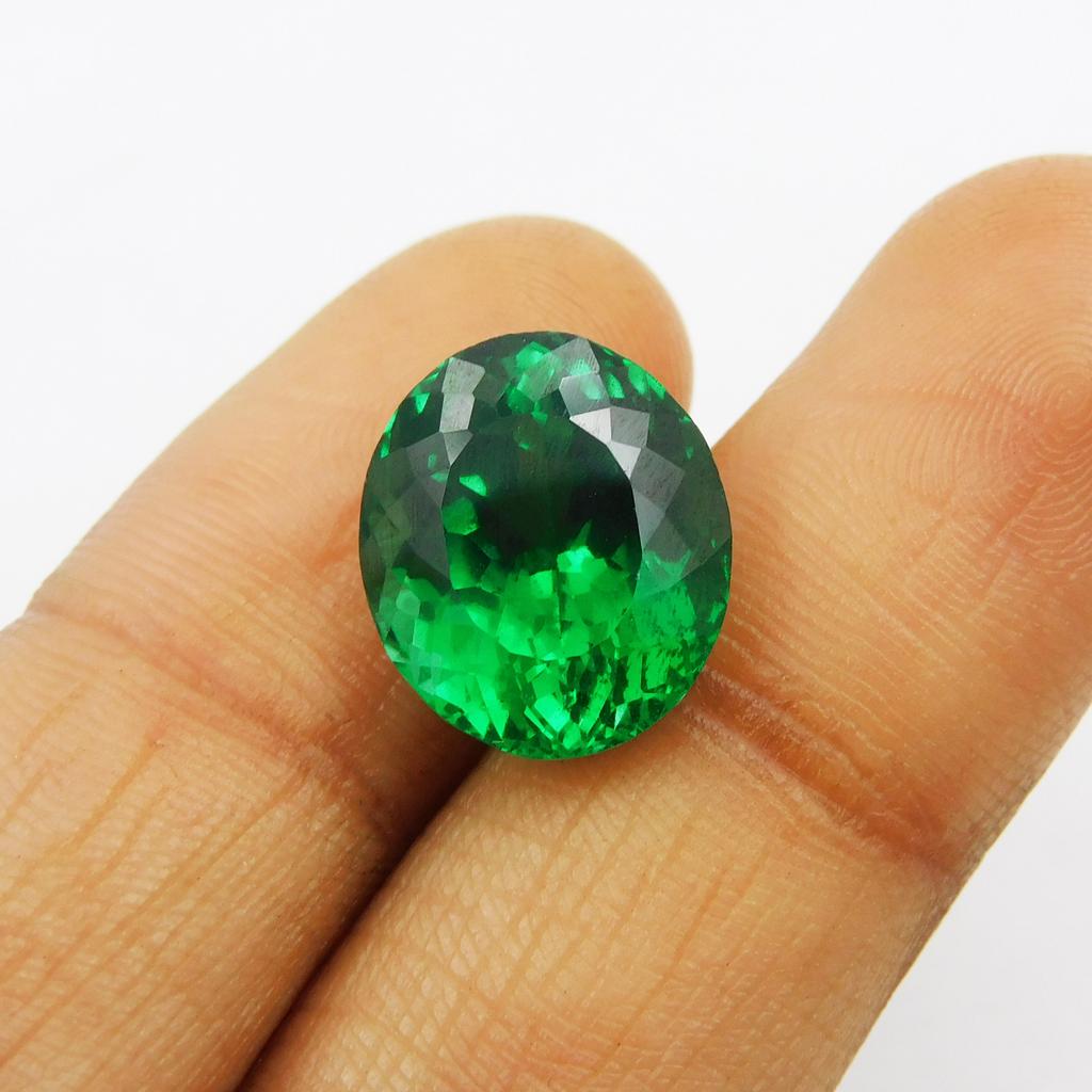 Excellent Oval Cut Natural Green Garnet 7.45 Carat Loose Gemstone