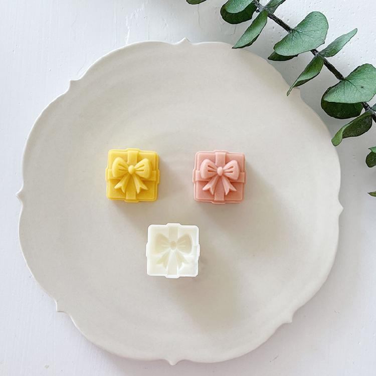 Mung Bean Cake Mold Moon Cake Mould Cookie Stamps Bows Pattern Snowskin Mooncake