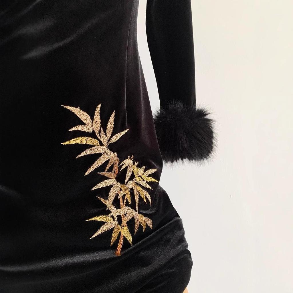 High-End Embroidered Velvet Cuff Wool Cheongsam Dress