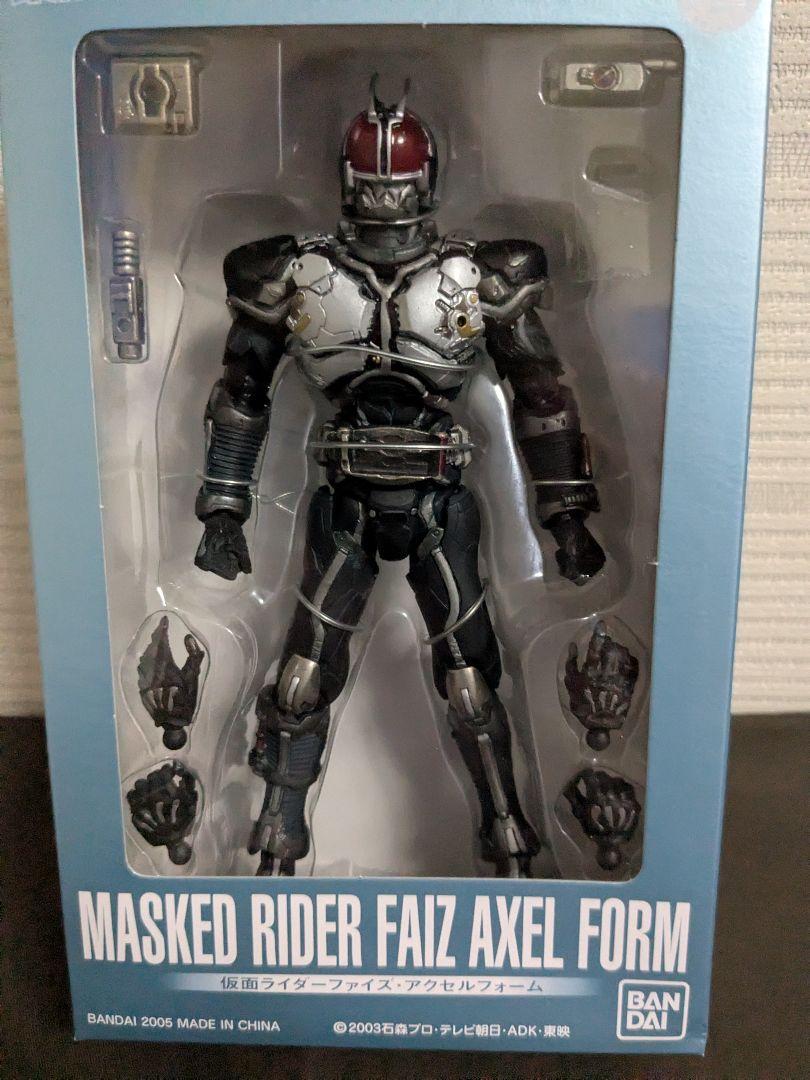 

[USED] MASKED RIDER FAIZ AXEL FORM FIGURE