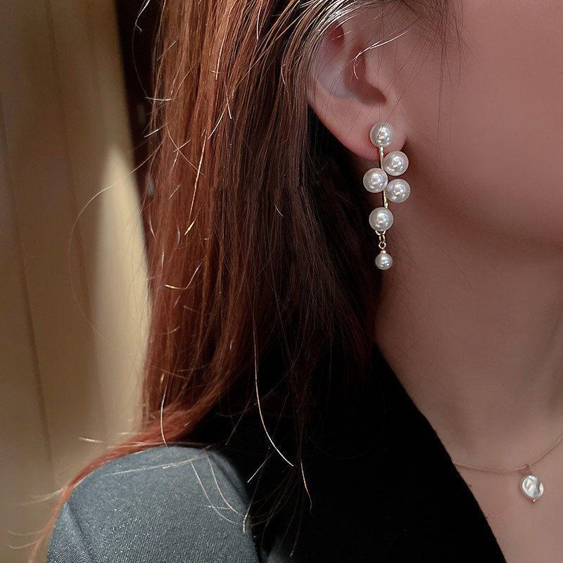 Trendy Geometric Fringed Pearl Earrings Korean Version Dongdaemun Retro Temperament Earrings Fashionable Personalized Earrings