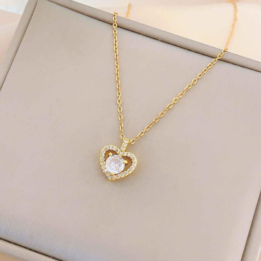 Necklace Women Do Not Fade Summer Small Cute Temperament Titanium Steel Necklace Versatile High-end Jewelry Simple Collarbone Chain