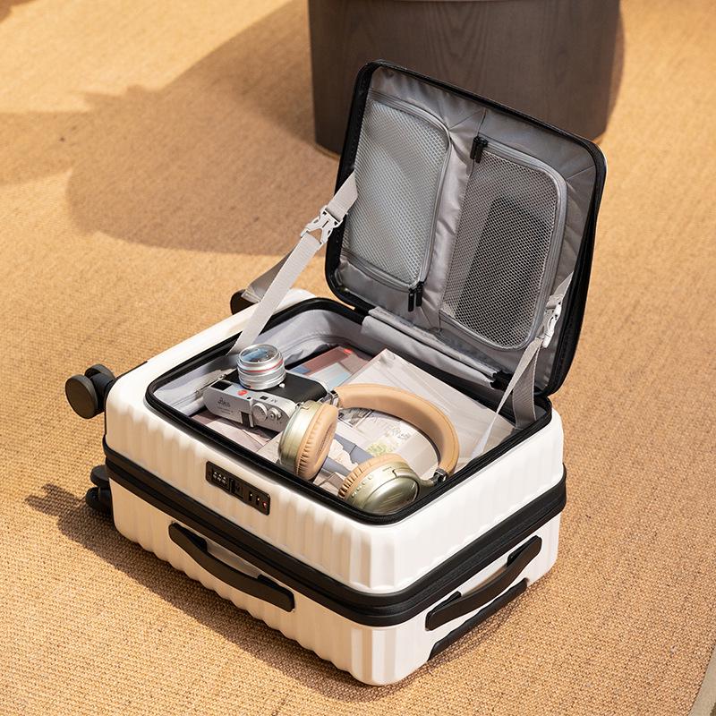 20-inch Expandable Carry-on Luggage with Side Opening and Lock - Men's Travel Set Option