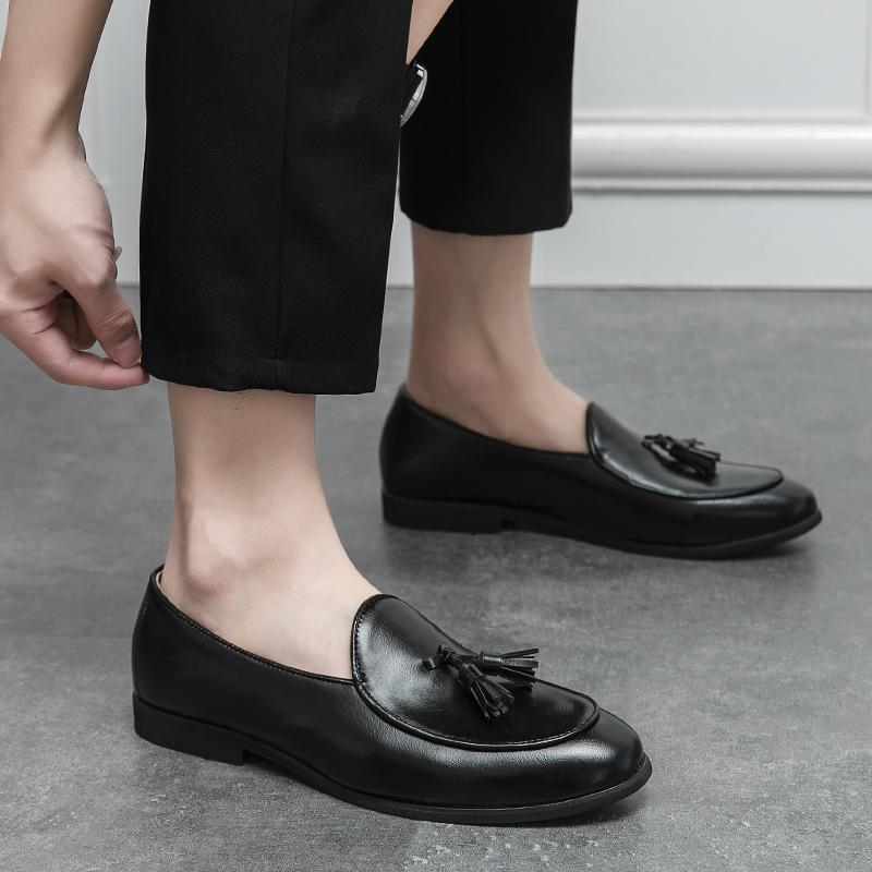 New Brown Loafers for Men Slip-On Round Toe Solid Black Tassels Business Mens Dress Shoes Size 38-46