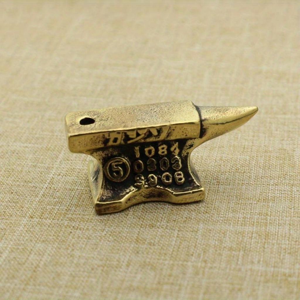 1pcs Brass Antique Old Chopping Block Folk Old Items Desktop Ornament Home Decorations Keychain Pendant Car Ornaments Unisex Home Decor Items