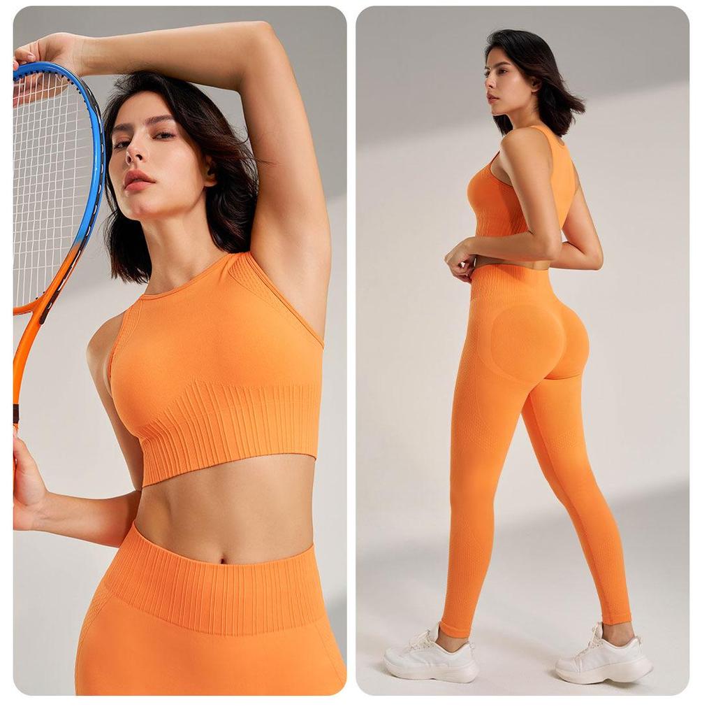 Women's Fitness Yoga Set: Peach Running Bra & Slimming Pants