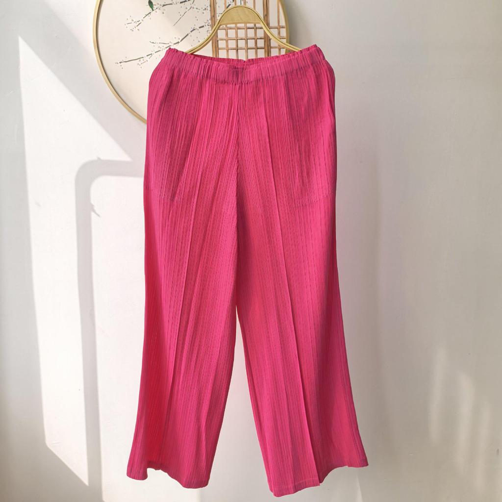 2026 Summer High-End Miyake Pleated Soft Breathable Straight-Leg Pants
