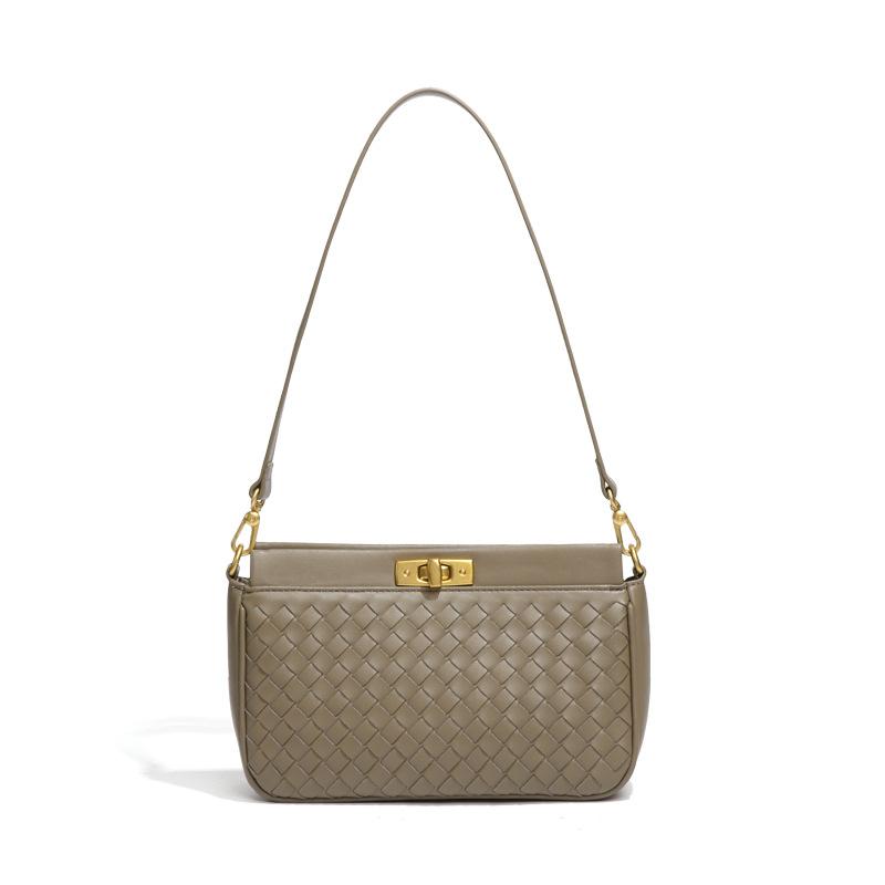 

Ранней весной новая женская сумка для ручной носки, модная повседневная плетеная сумка, универсальная сумка на плечо/подмышку для свиданий