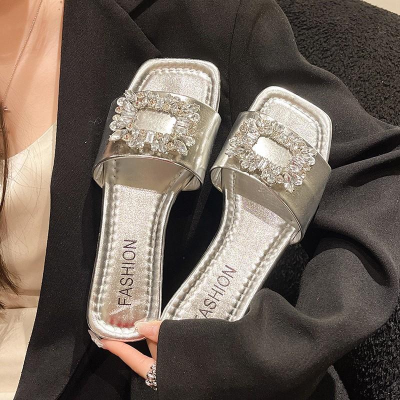 Wearing square head one-word drag rhinestone square buckle middle heel sandals women's summer new thick heel fashion slippers tide