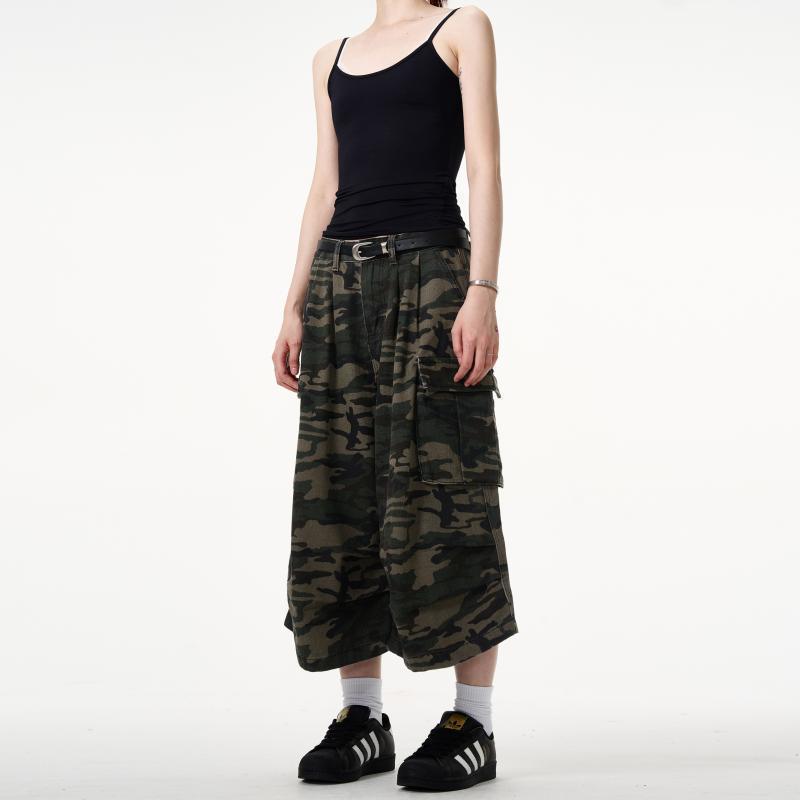 Women's Retro Camouflage High-Waist Capri Jeans - Slimming, Versatile, Loose Fit