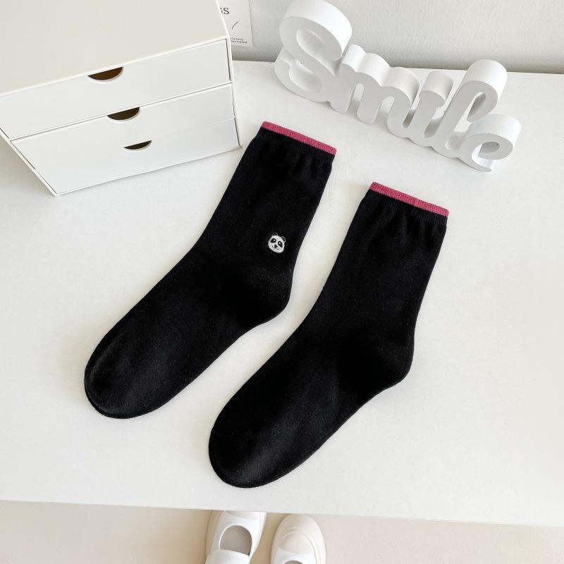 Trendige Damensocken Farbpassend, Niedliche Socken mit Stickerei kleiner Tiere, Vielseitige Baumwoll-Sockenstapel