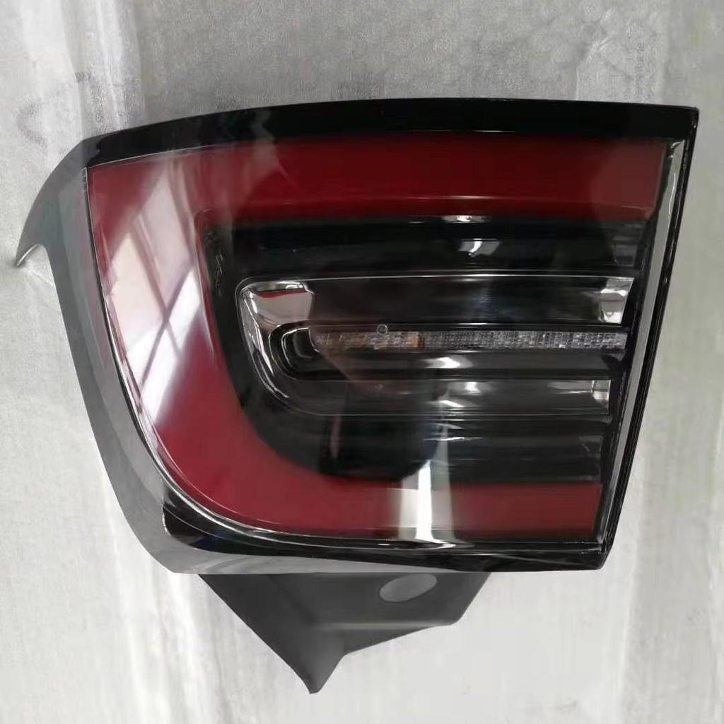 1502086-00-D & 1502087-00-D Taillights for Model Y
