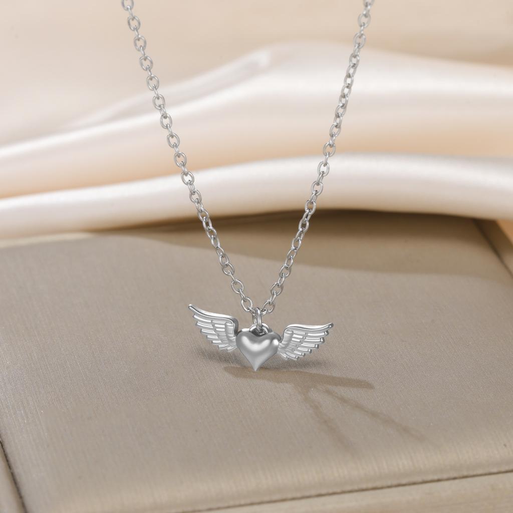 Teamer Heart Wing Pendant Necklaces Stainless Steel Gold Color Sweet Minimalist Chain Choker Fashion Jewelry Gift Wholesale