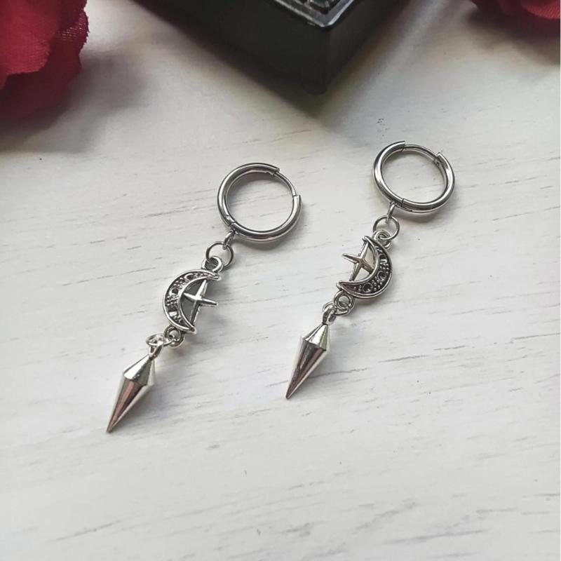 Gothic Spikes Earrings with Moon and Star Pendant Comfortable Ear Hoops Stylish Punk Accessories for Women Man