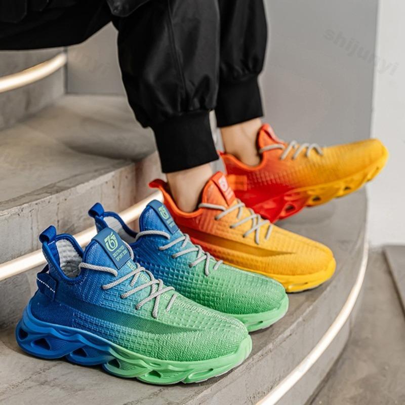 Fashion Men Fashion Trend Shoes Summer Mesh 2025 New Fly Weave Sports Casual Shoes Gradient Candy Color Design Outdoor Running Sneakers