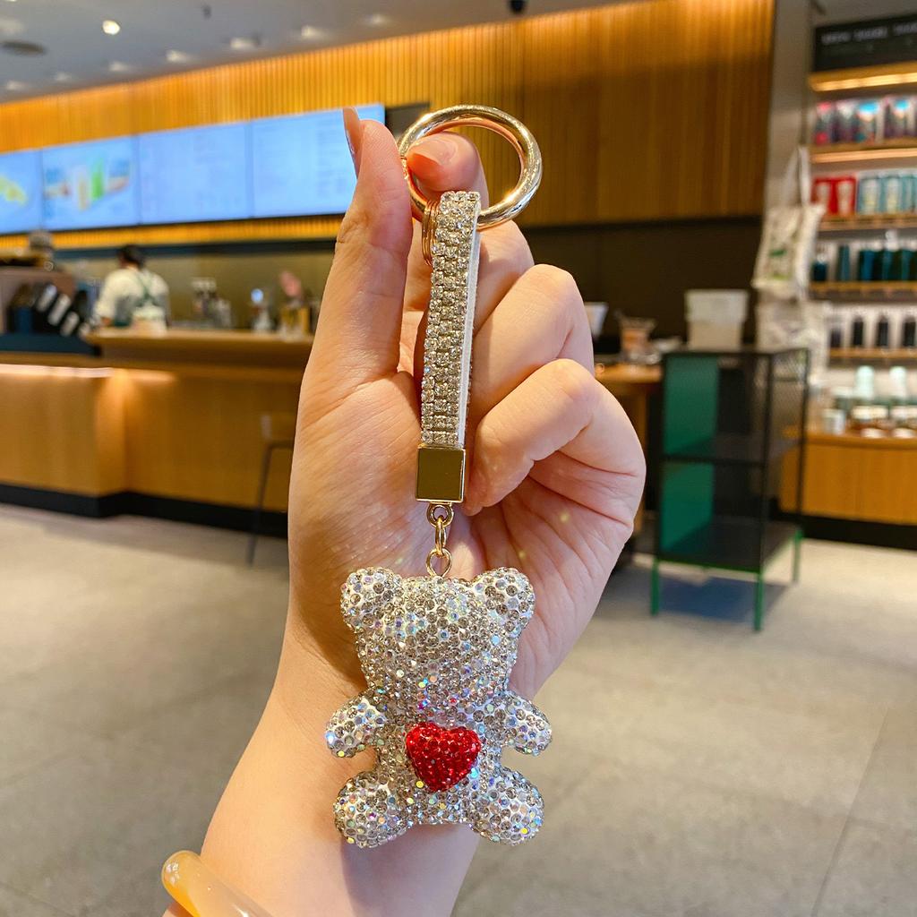 Little Bear Full Diamond Wind Keychain - Pure Color, Simple, Luxurious, High-end, Car Hanger