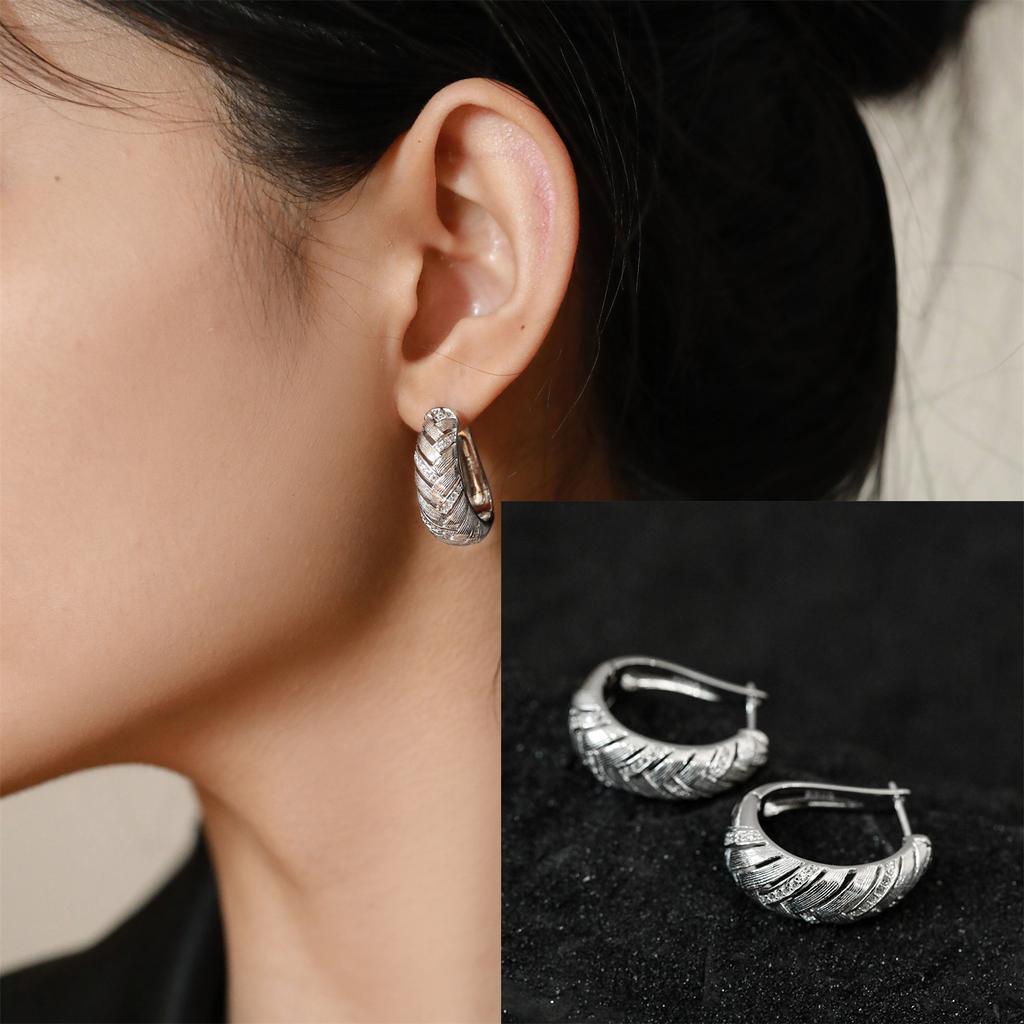 925 Silver Bow Knot Ear Clip for Women Girl Ribbon Design Ballet Style Sweet Jewelry Gift