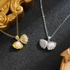 Inlaid Diamond Shell Titanium Steel Women's Necklace: Stylish, Versatile, Luxury Choker with Niche Design