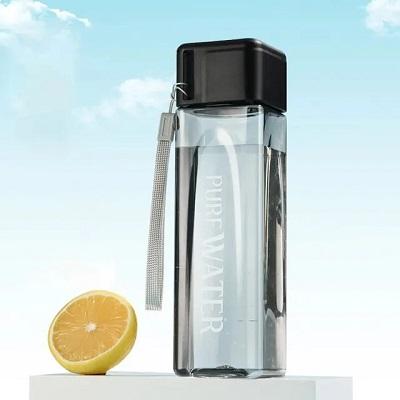 

450ml,1pcs Clear Square Drinking Glass in Mate Plastic, Portable Water Bottle with Milk Cable for Outdoor Sport 450ml