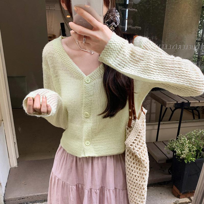 

Небольшой аромат высококачественного тонкого трикотажного кардигана для женщин ранней весны, новый короткий стиль, чистая девушка-специя снаружи L