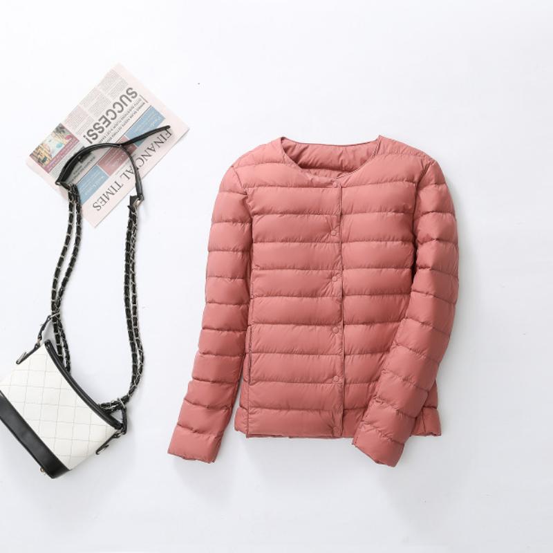 Nové dámské jednobarevné lehké péřové kabáty bez límce na knoflíky Teplá krátká péřová bunda Měkká pohodlná zateplená Slim krátká prošívaná bunda