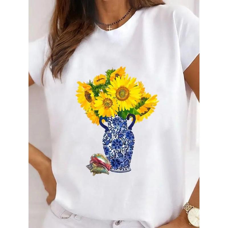 Oneck Tshirt Creative Flower Heart Short Sleeve Tshirt Female Women Clothing Funny Women T Shirt Casual Aesthetic Tshirts