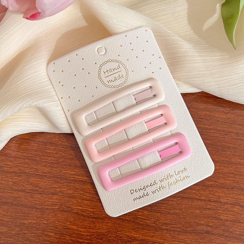 3pcs Frosted Simplicity Hairpins for Girls Star Oval Triangle Square Hair Clips for Kids Snap Hair Clips Hairpins Click Clack
