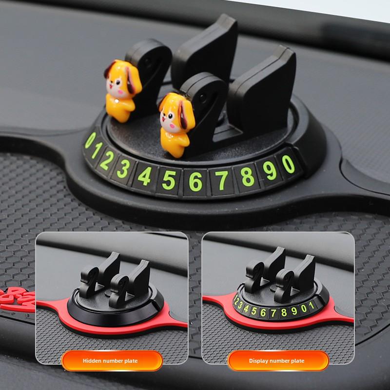 Covoraș antiderapant și suport de navigație pentru mașină cu funcție de număr ascuns