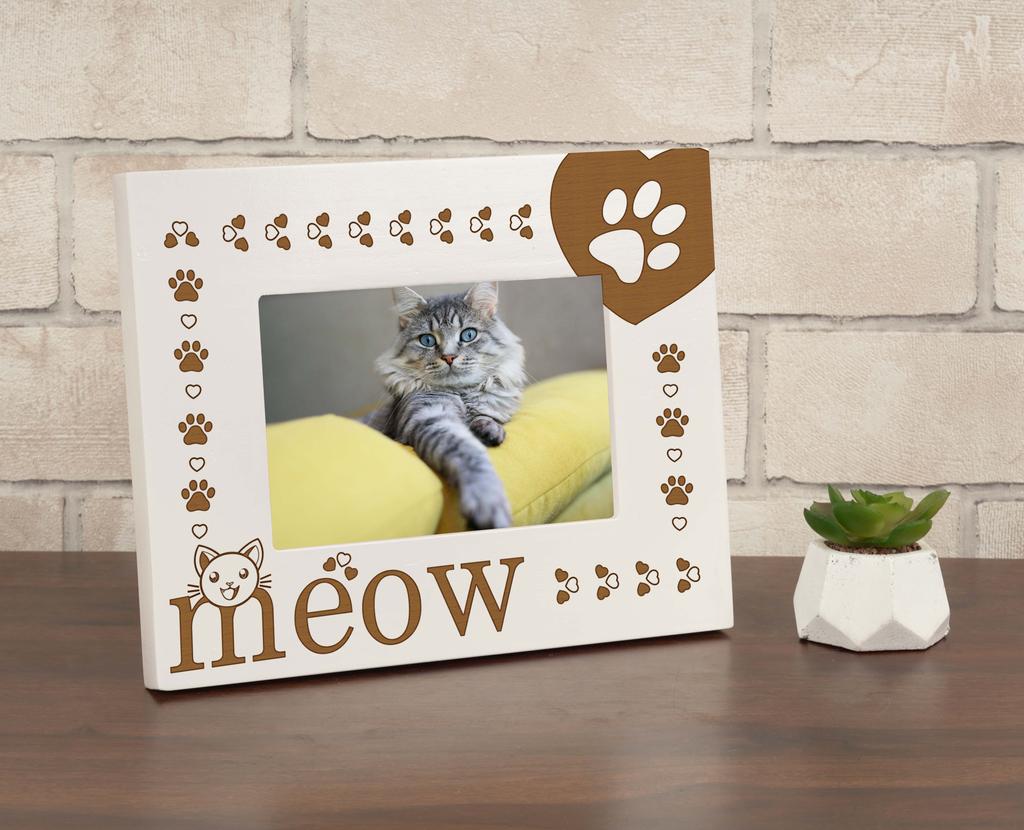 Darling Souvenir Made With Love Engraved Table Top Photo Frame Wooden Meow Quotes White Picture Frame