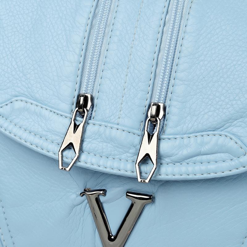 Elegant PU Leather Crossbody Bag for Women – Vintage-Style Design with Dual Zip Closure and Metal V Logo, Perfect for Daily Wear
