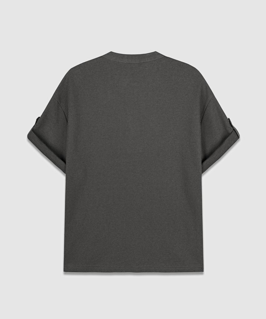 Eoneolleokodeu Waffle Henley Neck Short Sleeve T-Shirt (2 Colors)