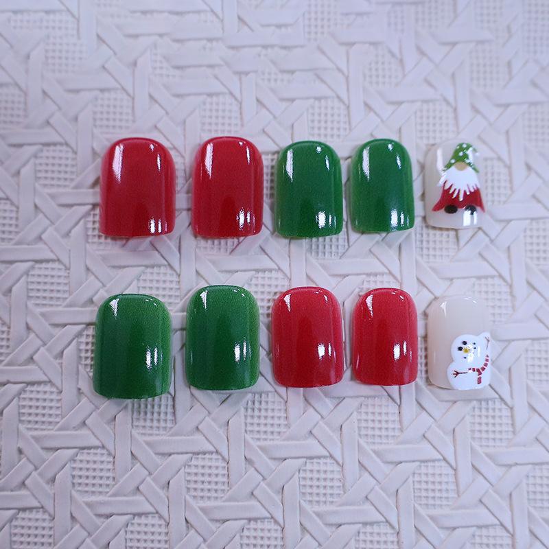 Hot-selling Christmas Manicure Wearing Nail Cute Santa Snowman Short Square Wearing Nail Piece