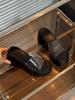Keilabsatz erhöhte dicke Sohle transparenter Riemen Ein-Wort-Slipper Damenschuhe tragen 2025 Sommer Mode Temperament Sandalen