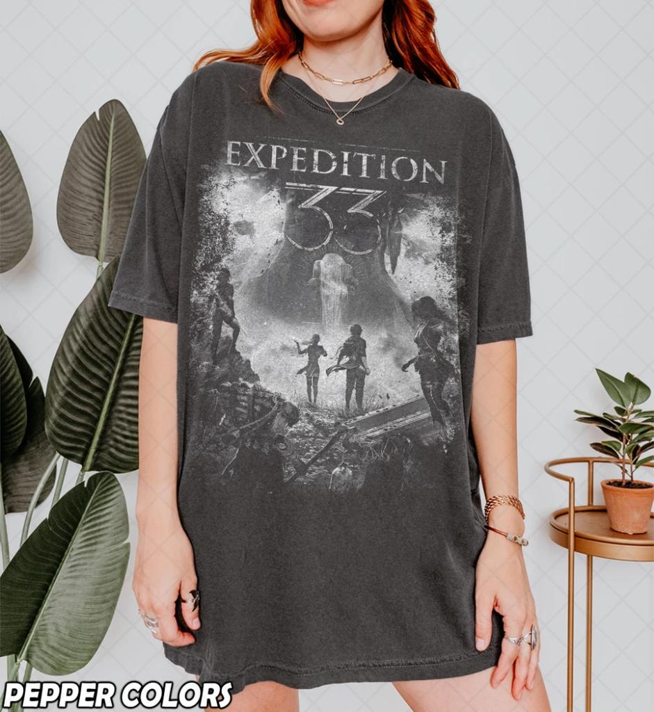 Vintage Clair Obscur Expedition 33 Shirt Dunkle Ästhetik Fan-T-Shirt Grafik-T-Shirt Geschenk für Frauen und Unisex Unisex Damen-T-Shirt