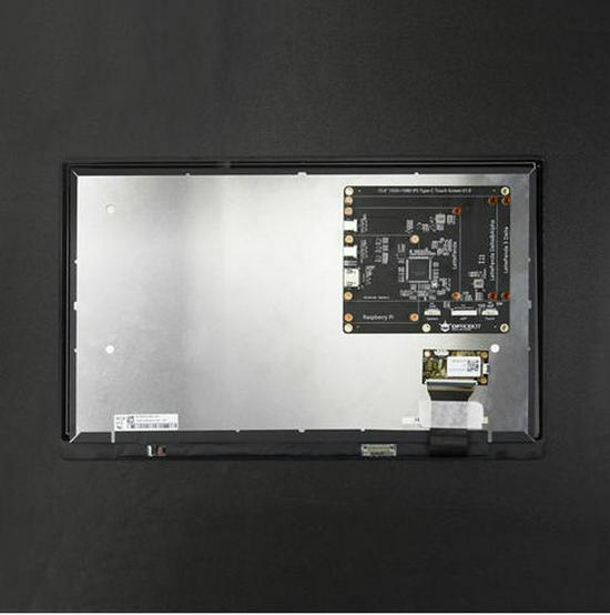 15.6'' 1920x1080 IPS Type-C Touchscreen