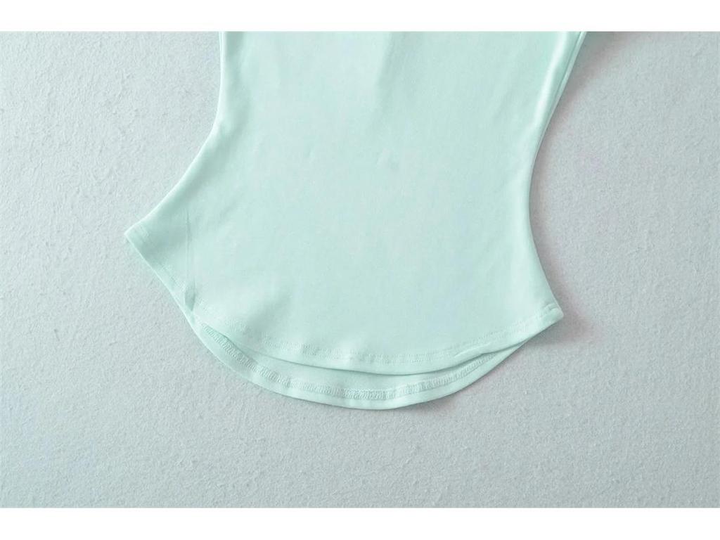 Damen Einfarbiges Slim-Fit T-Shirt mit Herzausschnitt & Gebogenem Saum