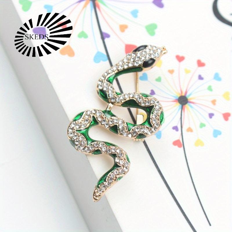 Stylish and Elegant Zodiac Animal Snake Brooch Personalized Luxury Accessory Pin Gift