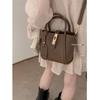 Retro Niche Bags, Autumn Versatile and Trendy Hand-held Bucket Bag, Fashionable Single-shoulder Crossbody Bag