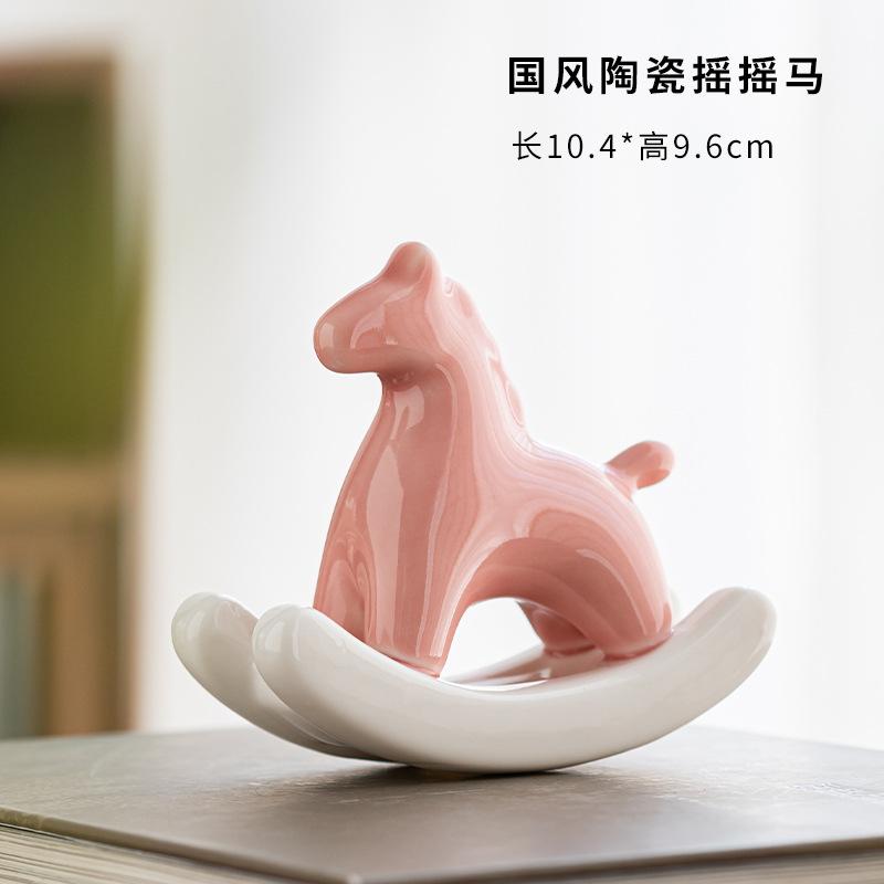 

Modern Minimalist Ceramic Rocking Horse Tea Pet Vintage Lucky Model Tea Figurine Play Toys Tea Statue Ornaments Supplies Craft