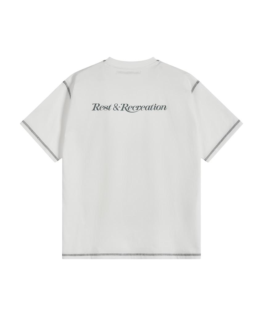 REST&RECREATION T-Shirt mit doppeltem Logo - Weiß
