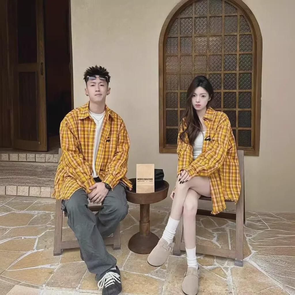 2024 Unisexová americká retro žlutá kostkovaná košilová bunda: Unikátní jarní/letní top pro páry