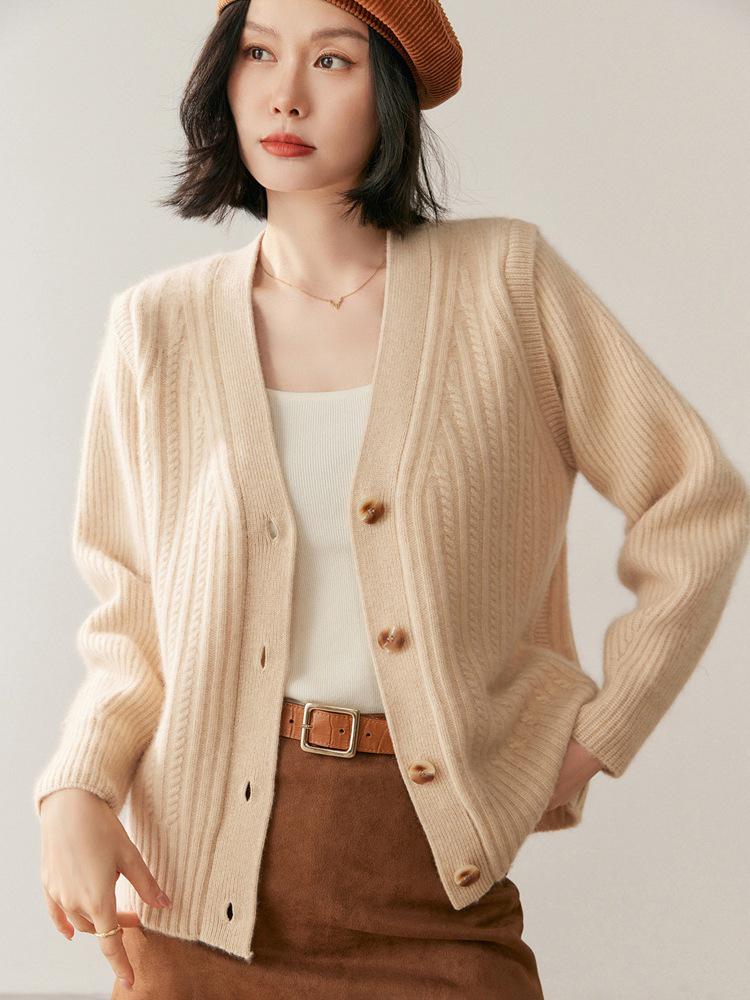 Women's V-Neck Cashmere Cardigan - 2025 Fall/Winter: Ribbed, Gentle, Slimming, Loose-Fit Short Jacket