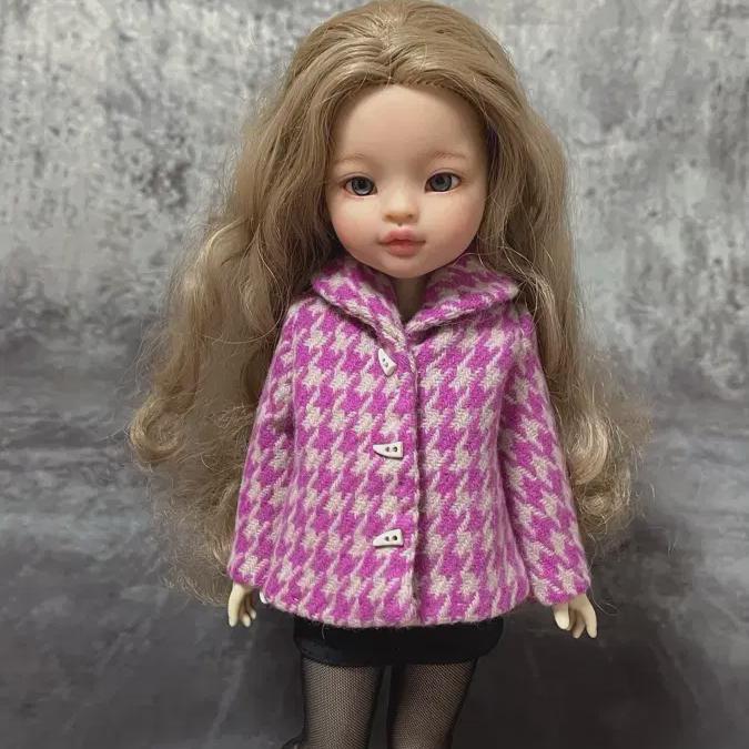 

Короткая куртка Paola Reina Pink Hound