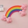 DIY Regenbogen-Ballondekoration für die erste Geburtstagsparty