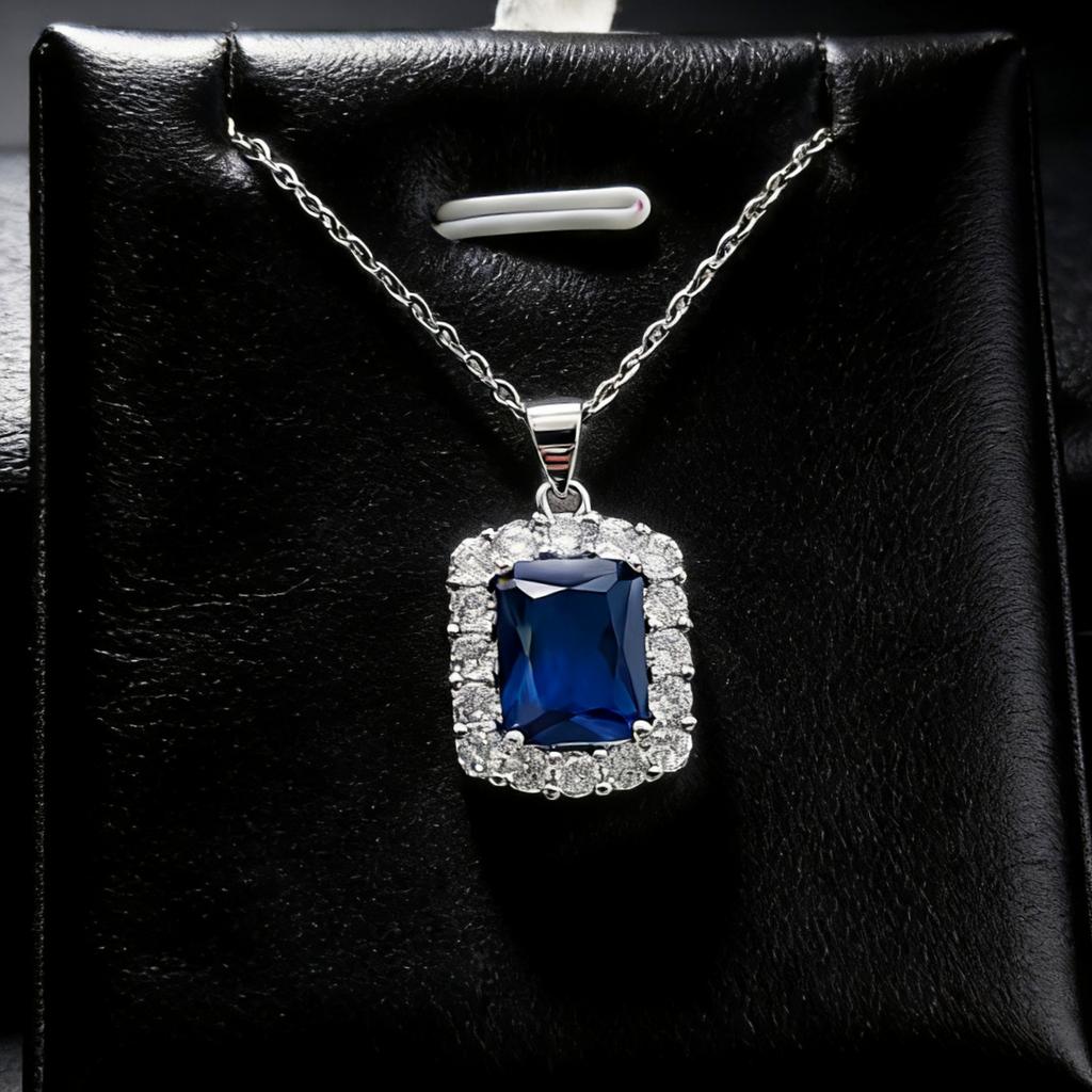 Jewelry Imitation Red Sapphire Square Pendant Necklace Inlaid 9 * 11 Emerald Color Treasure Clavicle Chain Women