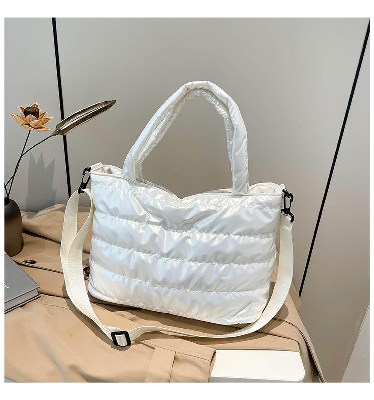 Winter casual lazy wind foreign style portable wide shoulder strap messenger bag women's space cotton embroidery thread large capacity solid color