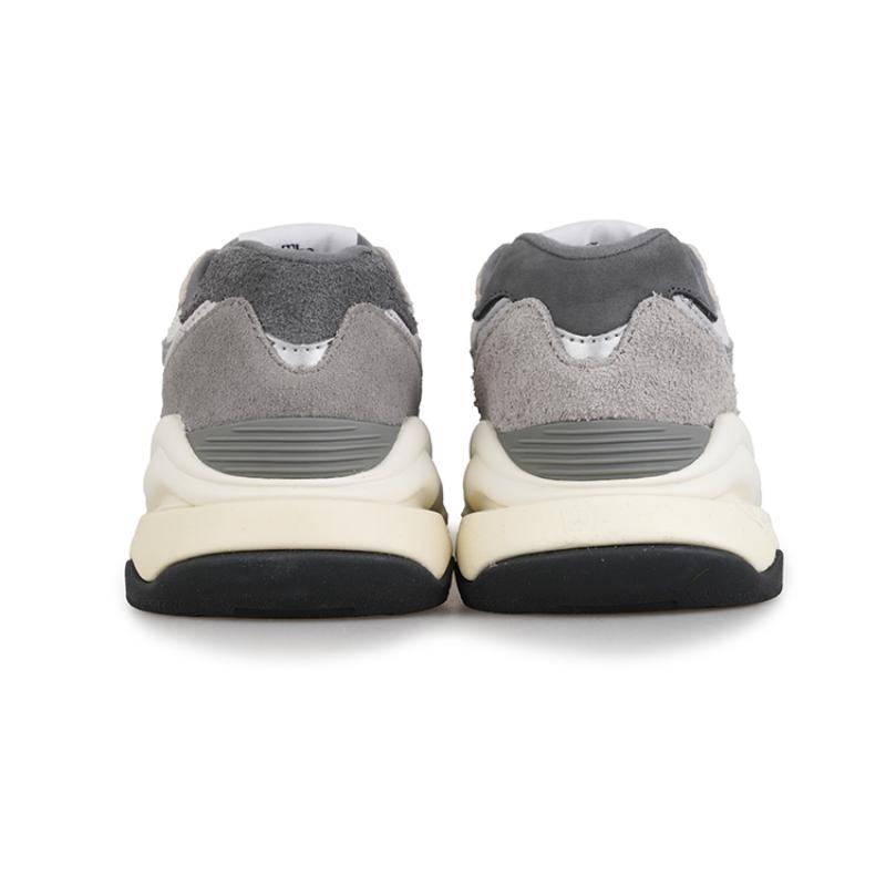 New Balance 57/40 'Pilka diena' sportbačiai M5740TA