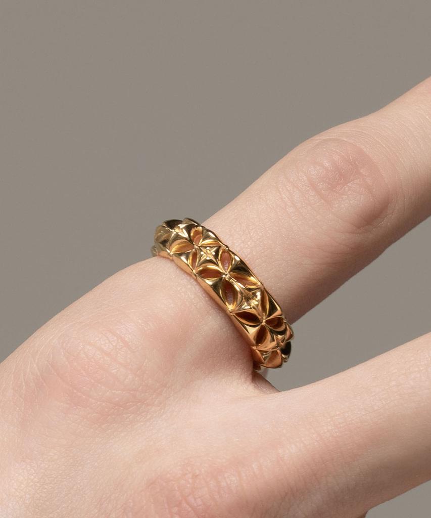 Vivus Ester Yellow Gold Silver Ring