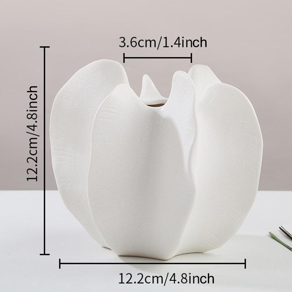 Carambola Flower Vase Simple Table Centerpiece Modern Vase Desktop Ornament for Living Room TV Cabinet Office Entrance Bedroom