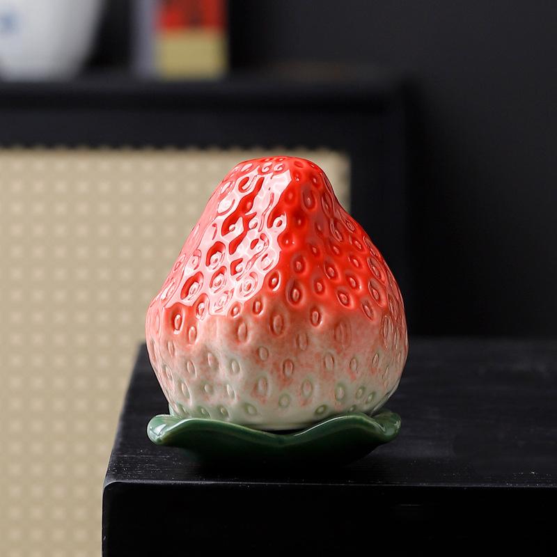 

Ceramic Tea Cans Creative Cute Strawberry Storage Jar Household Sealed Moisture Proof Candy Tea Sealed Cans Kitchen Supplies
